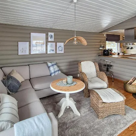 펜션 3 Bedroom Beautiful In Fjelberg